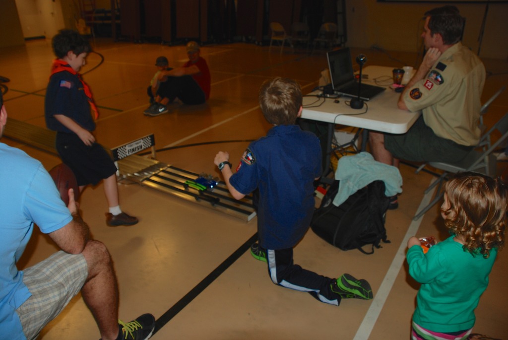 2014/2014-03 Ian's Pinewood Derby/1024x768_2014-03-22 Pack 25 Pinewood Derby16.jpg